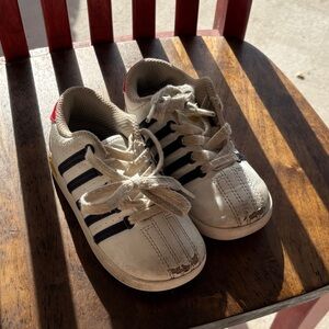 Kswiss Kids White and Navy Sneakers